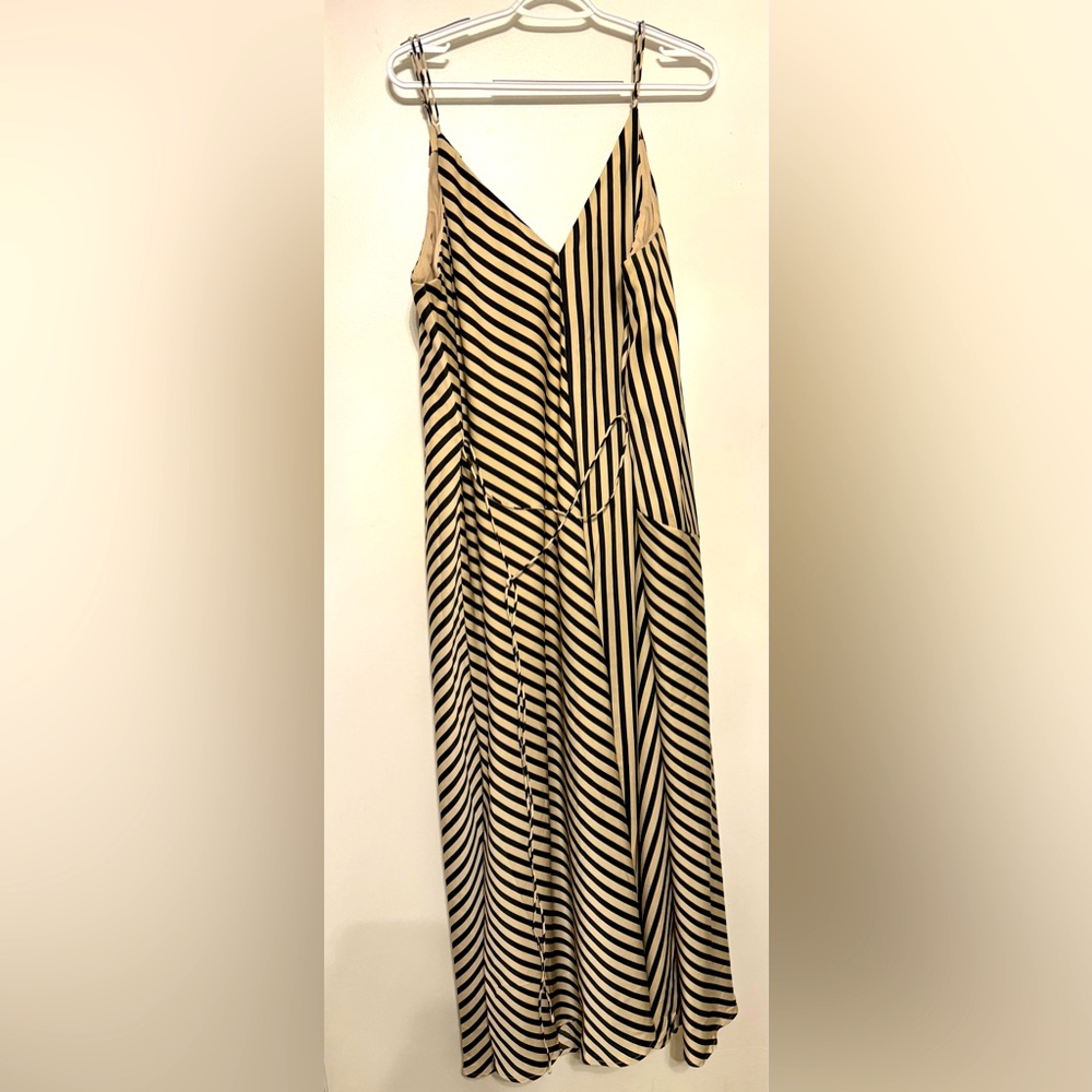 Banana Republic Factory silky maxi dress